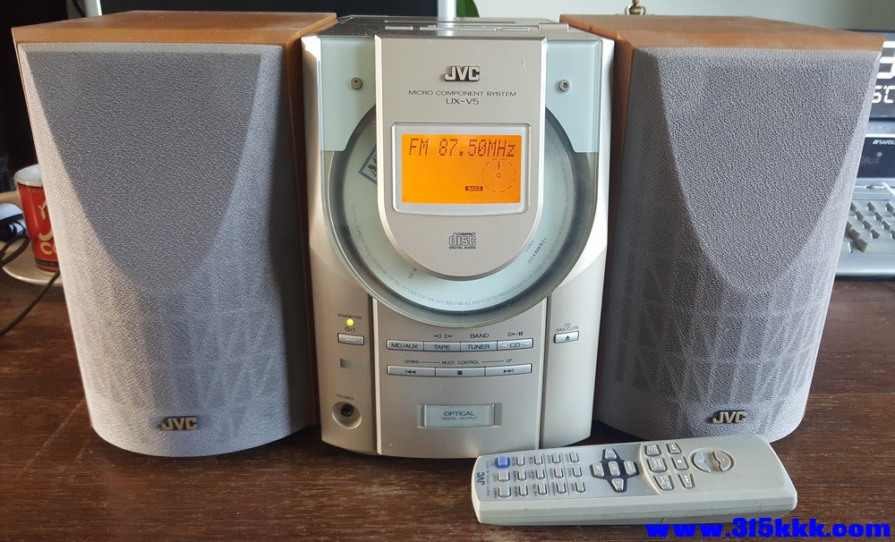 JVC UX-V5迷你音响 调频收音.jpg