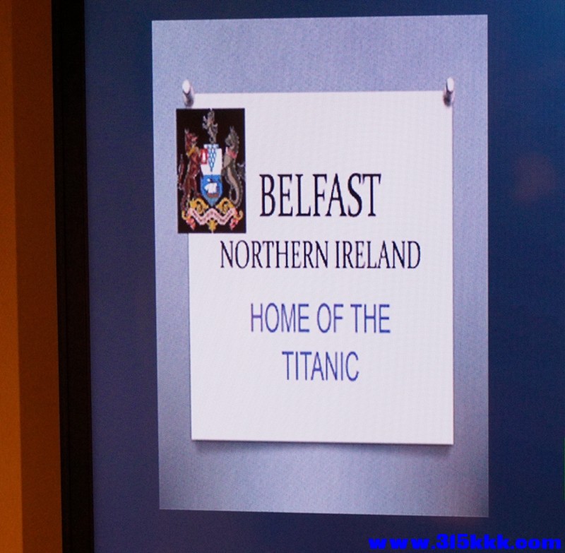 船舱门口的显示屏中文意思，北爱尔兰贝尔法斯特，泰坦尼的家.jpg