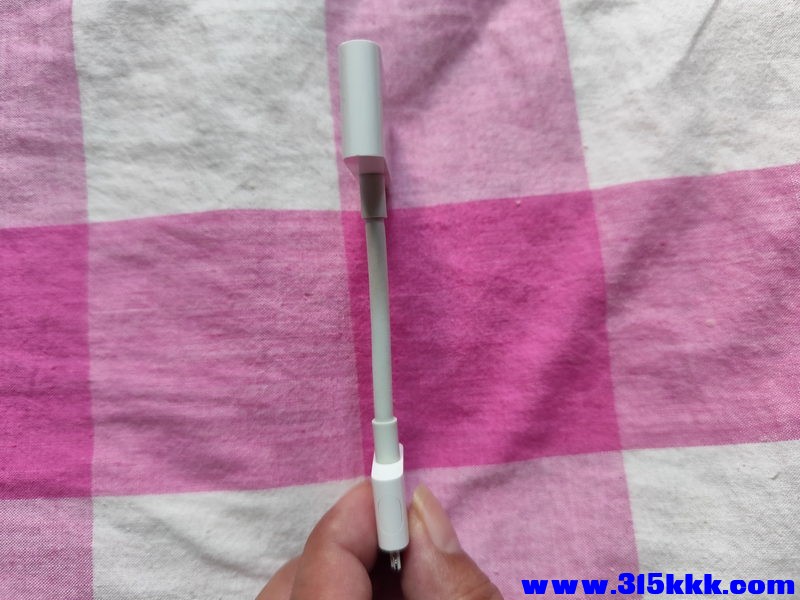 苹果A1422 07_调整大小.jpg